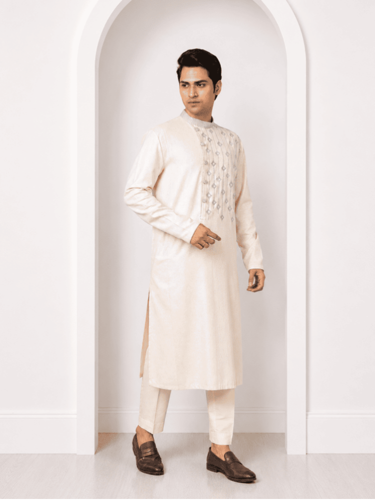 Offwhite Geometrical Pattern Embroidered Kurta Set