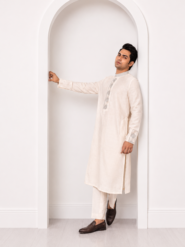 Offwhite Geometrical Pattern Embroidered Kurta Set