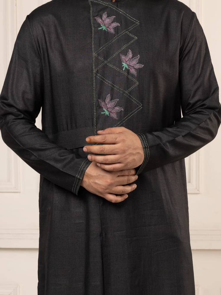 Black Colour Full Open Kurta Set
