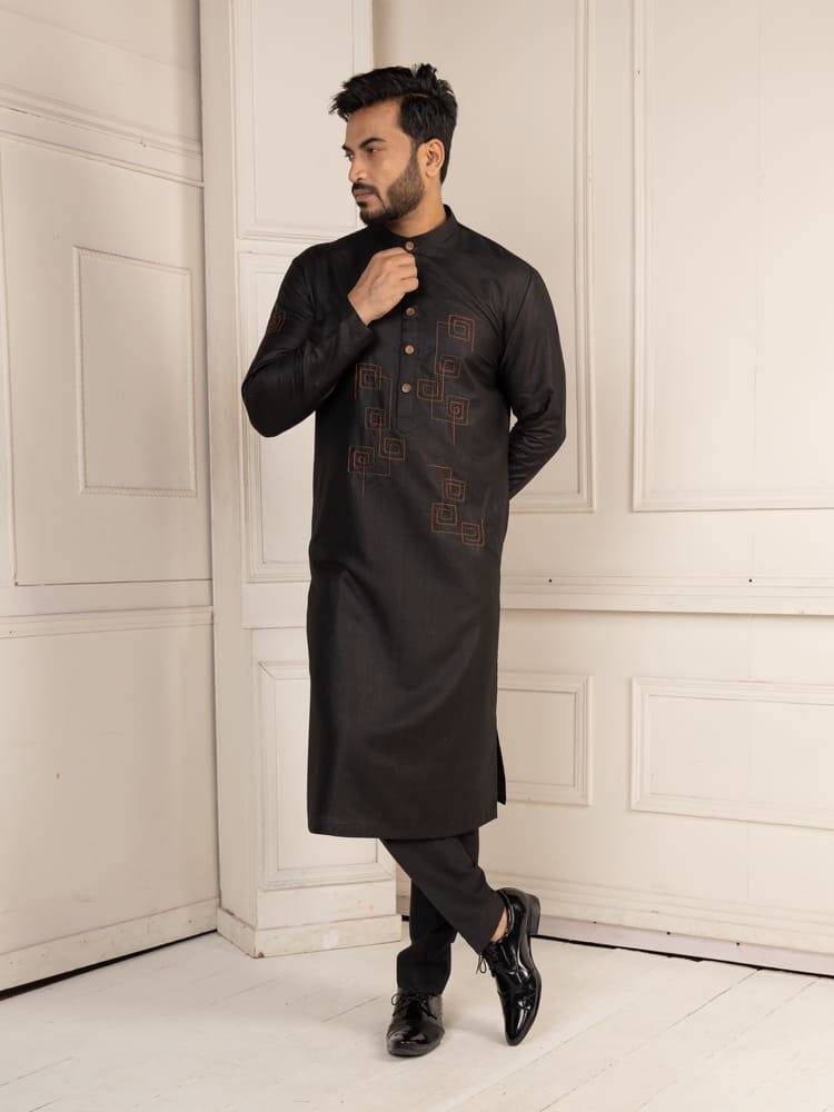 Black Embroidered Kurta Set with Mandarin Collar & Geometric Thread Work