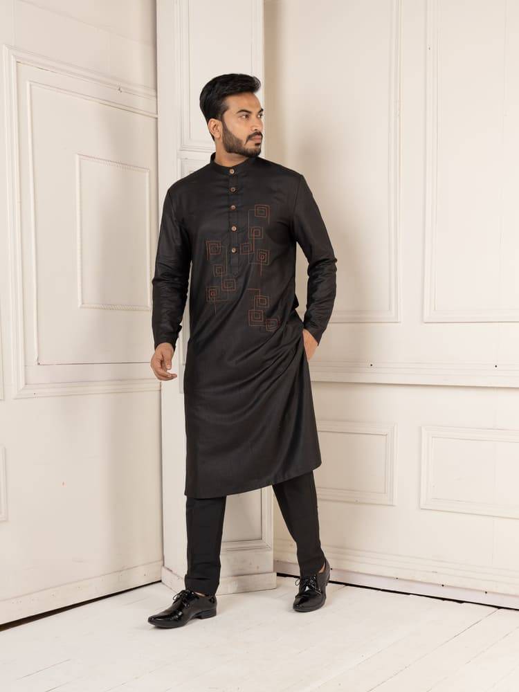 Black Embroidered Kurta Set with Mandarin Collar & Geometric Thread Work