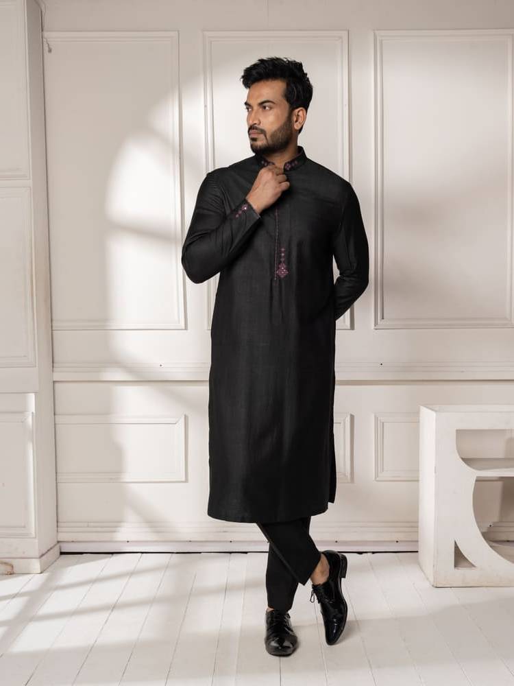 Black Mirror Work Kurta Set