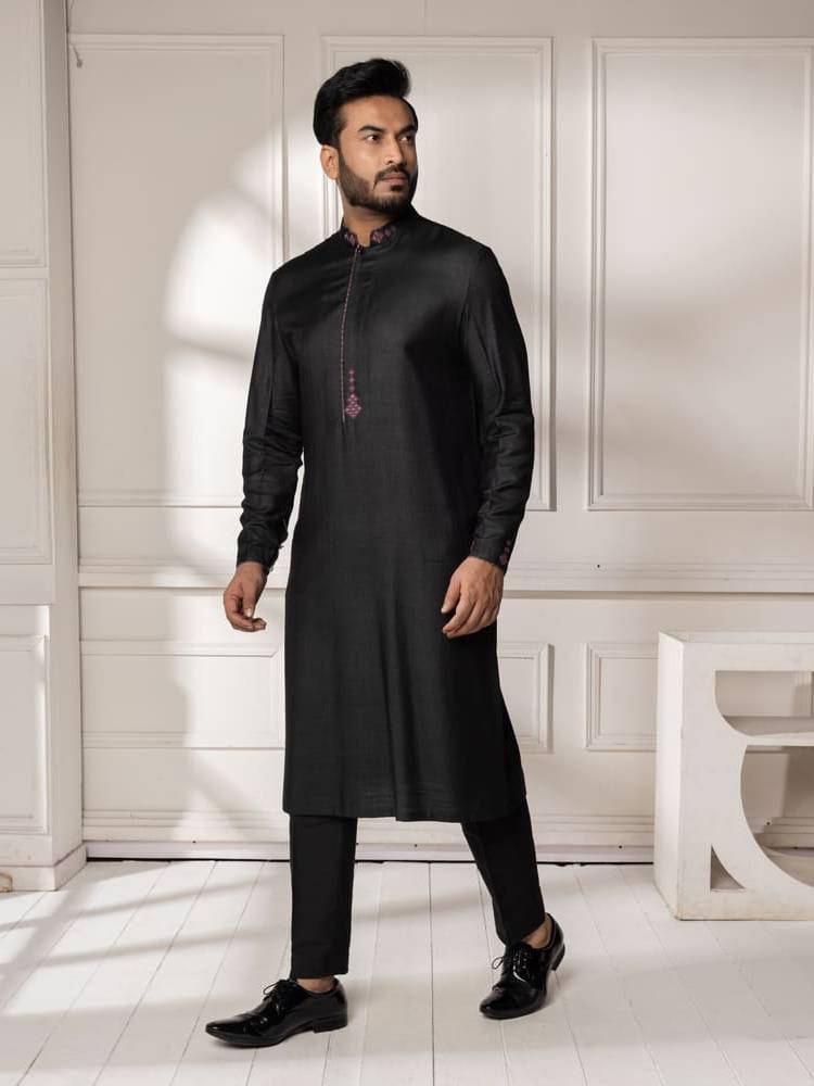 Black Mirror Work Kurta Set
