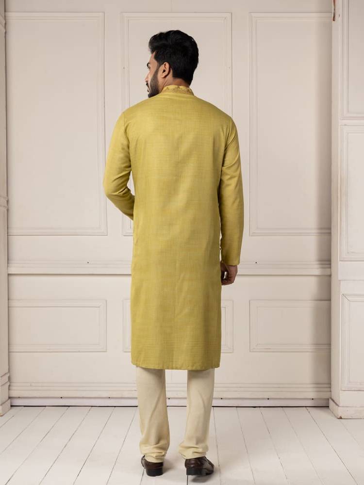 Green Kashmiri embroidery Kurta Set